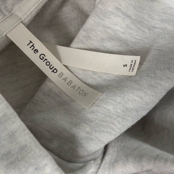 The Group Babatob cropped, hooded, soft, thick sweatshirt! Nice!! - Picture 2 of 12